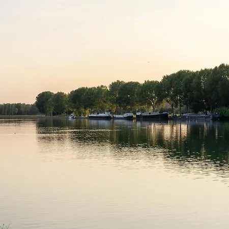 Lakeside Nest Prázdninový dům Antoing